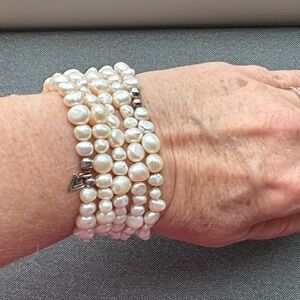 Elegant fresh water Pearl Bracelet -5 strands